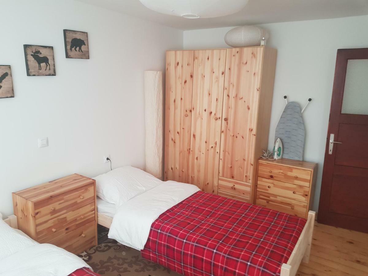 Apartmani Andrej Udbina Kültér fotó