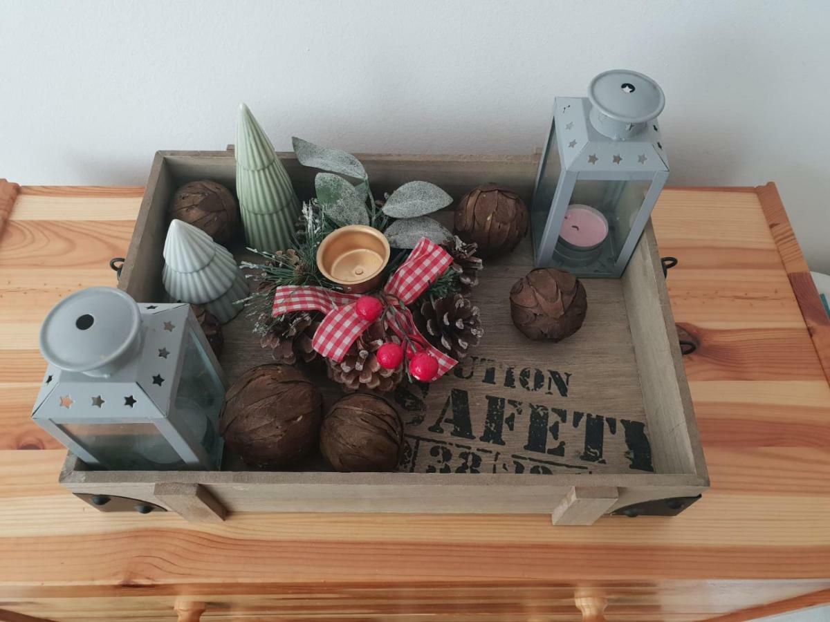 Apartmani Andrej Udbina Kültér fotó
