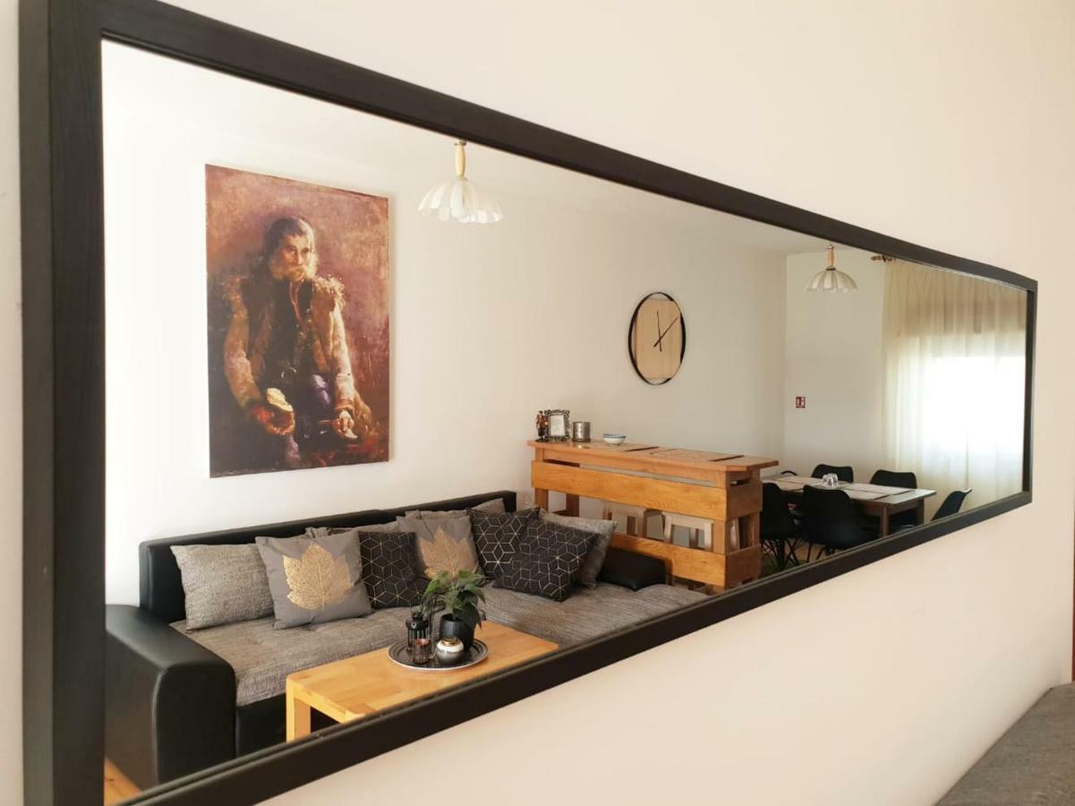 Apartmani Andrej Udbina Kültér fotó